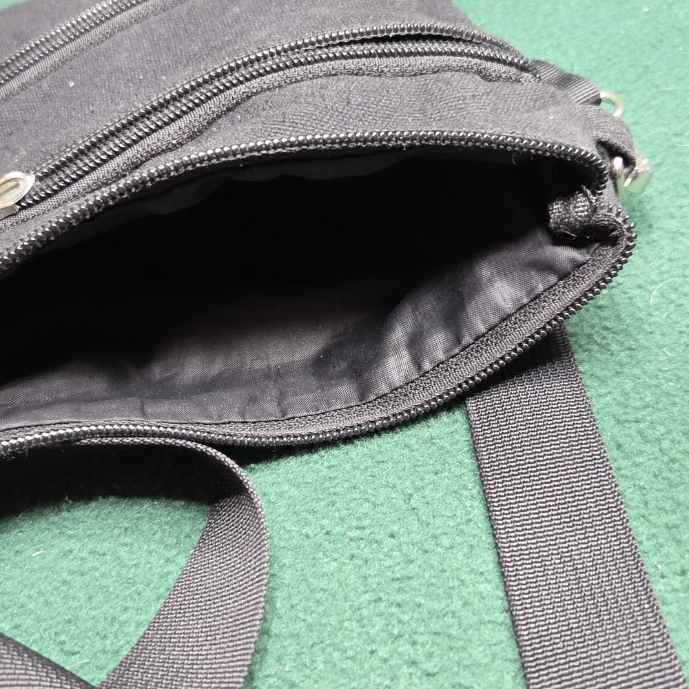 Cross body Shoulder Bag with Strap Black with Zipper Closure and side Pockets